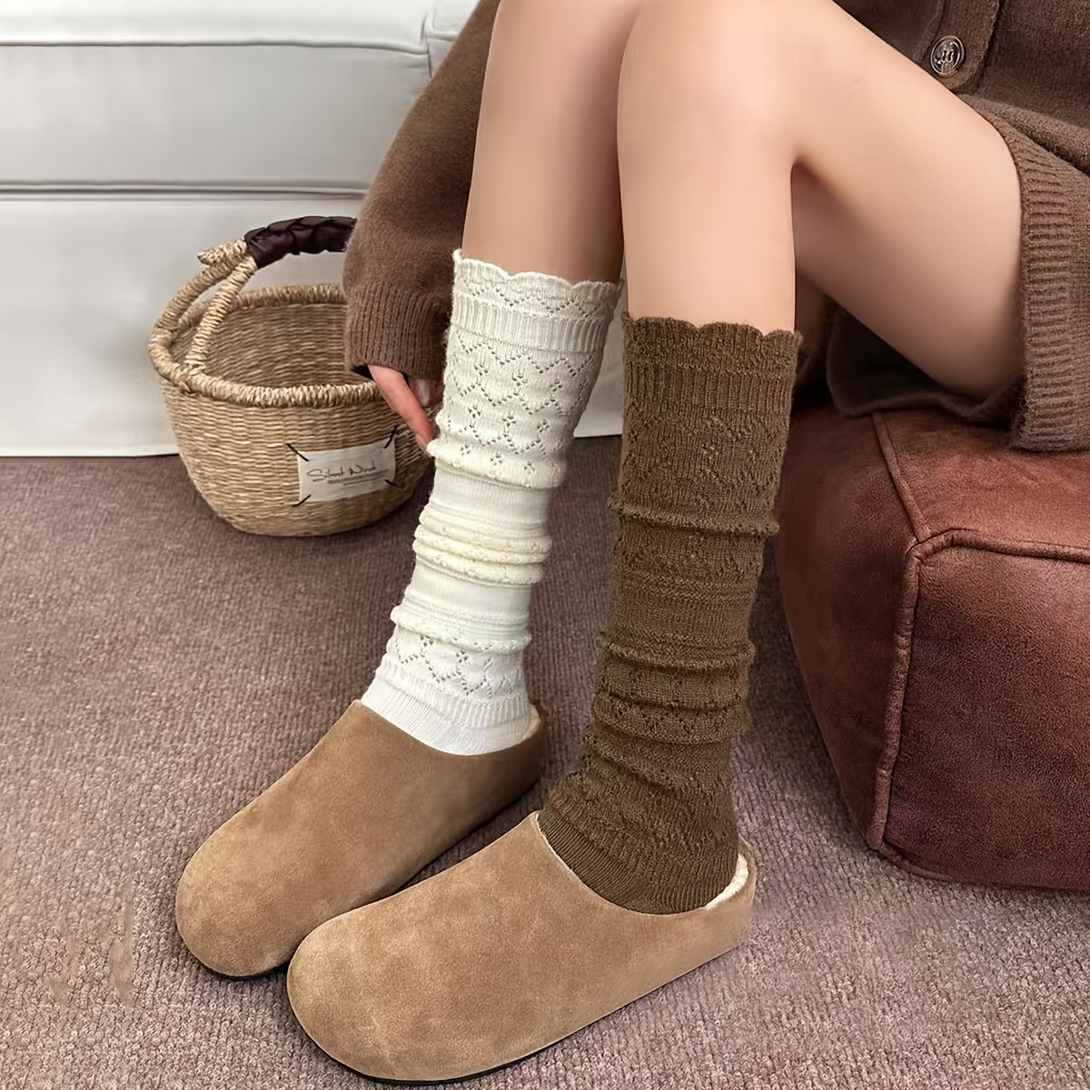 2-Pack Women's Lace Calf Socks, Vintage Hollow-Out Over-the-Calf Socks for Spring and Autumn, Elegant and Fashionable Instagram Style
