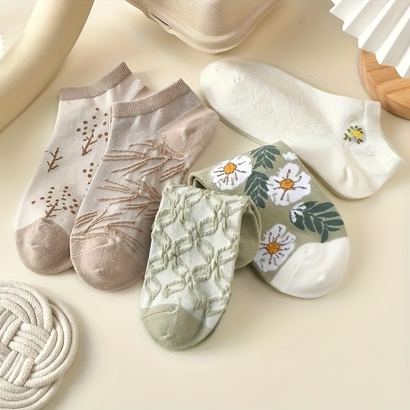 Randomly Send 10 Pairs of Mixed Color Short Socks - Summer Boat Socks, Low-Cut, Shallow Mouth Women'S Socks in a Japanese Retro Artistic Style, Breathable And Comfortable.