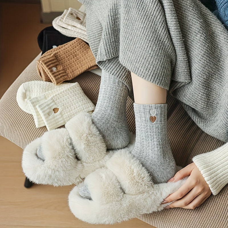 5 Pairs of Winter Thickened Heart Socks, Women's Autumn and Winter Thick Towel Socks, White Warm Mid-Calf Socks, Simple Versatile Mid-Calf Socks