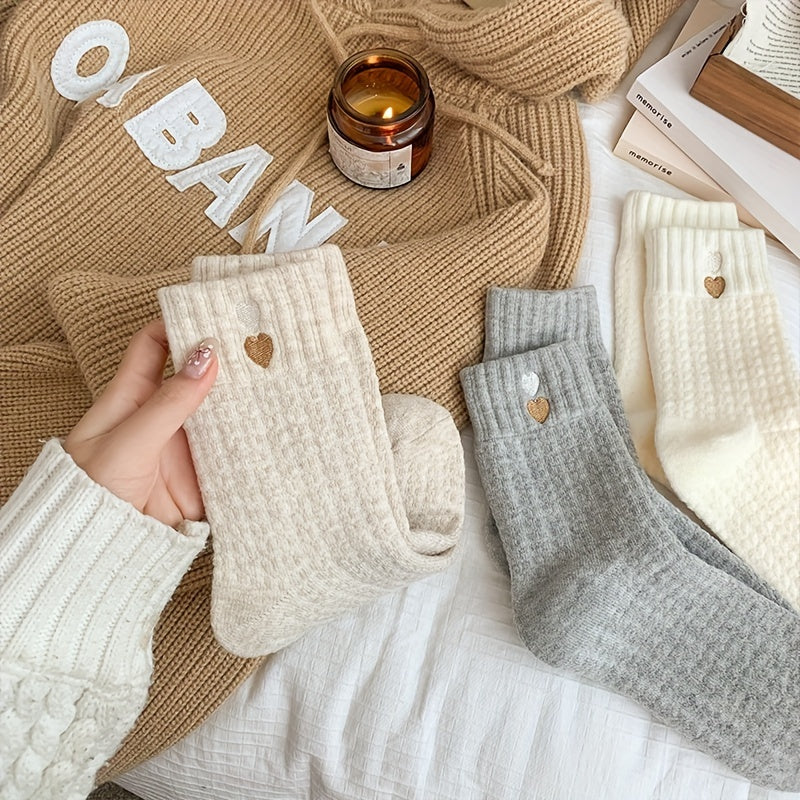 5 Pairs of Winter Thickened Heart Socks, Women's Autumn and Winter Thick Towel Socks, White Warm Mid-Calf Socks, Simple Versatile Mid-Calf Socks