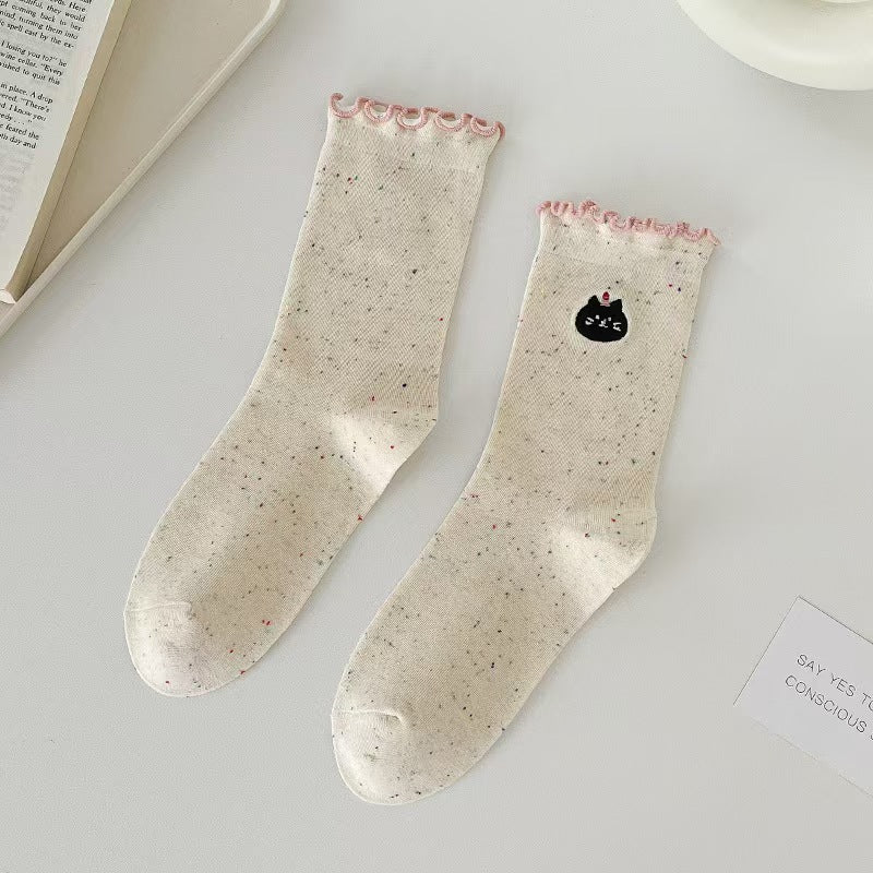 8 Pairs Women's Spring Summer Versatile Breathable Moisture-Wicking Lace Trim Crew Socks, Cute Dot Bow & Vintage Slouchy Socks, All-Season Comfortable Hosiery